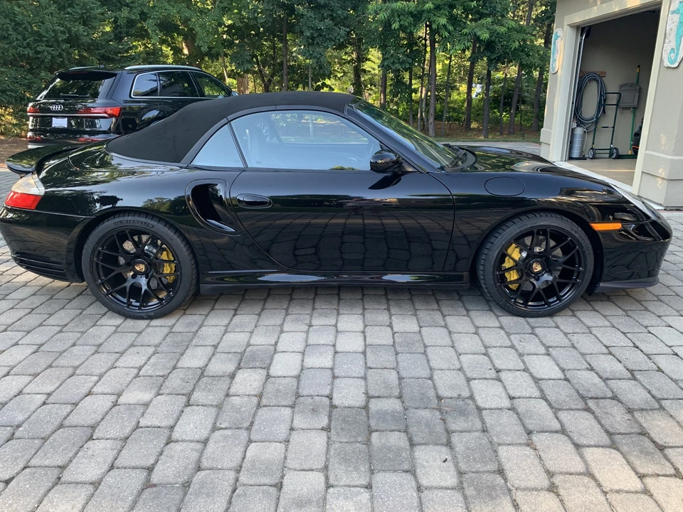 2005 Porsche 996 Turbo - Image 12 of 31
