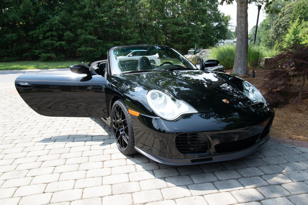 2005 Porsche 996 Turbo - Image 22 of 31