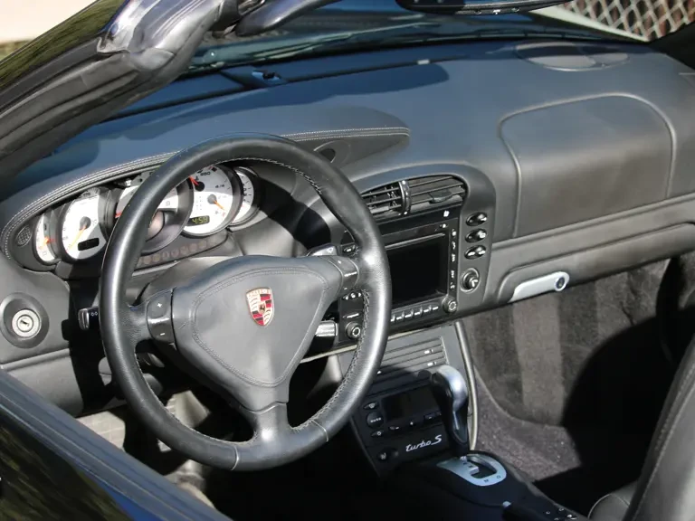 2005 Porsche 996 Turbo - Image 8 of 15