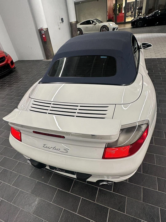 2005 Porsche 996 Turbo - Image 14 of 30