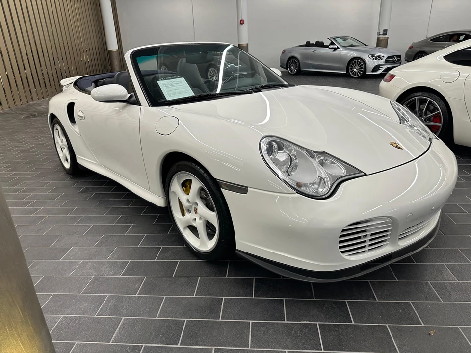 2005 Porsche 996 Turbo - Image 18 of 30
