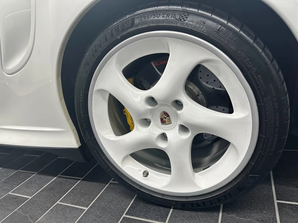 2005 Porsche 996 Turbo - Image 28 of 30