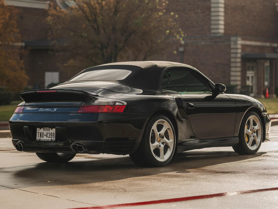 2005 Porsche 996 Turbo - Image 22 of 31