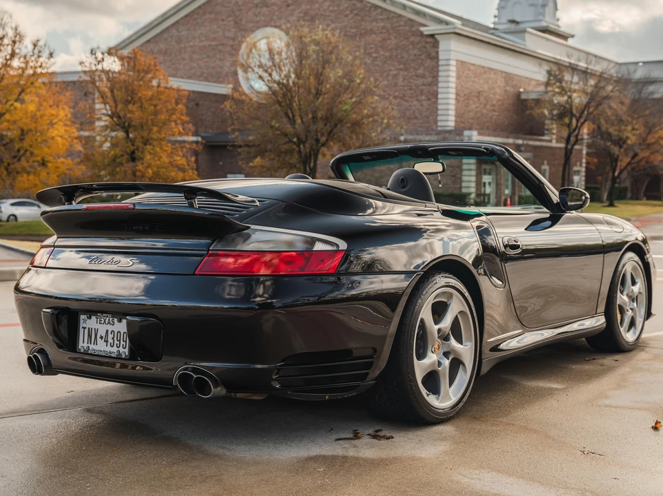 2005 Porsche 996 Turbo - Image 9 of 31