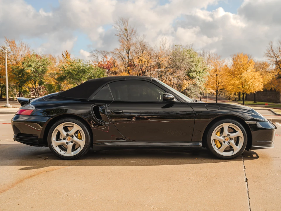2005 Porsche 996 Turbo - Image 24 of 31
