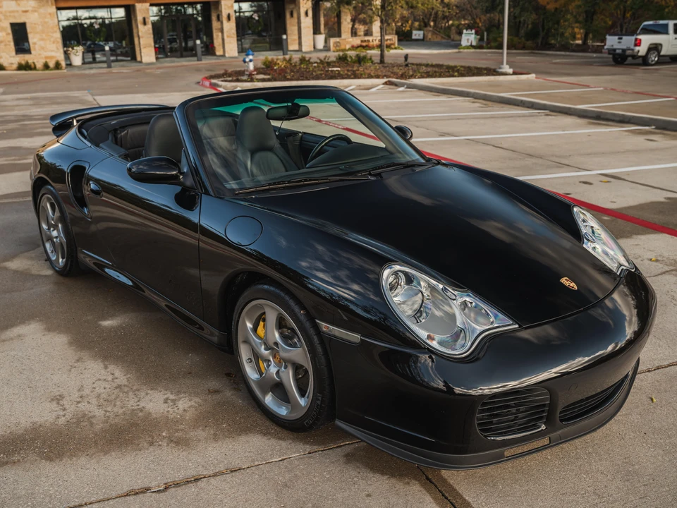 2005 Porsche 996 Turbo - Image 10 of 31
