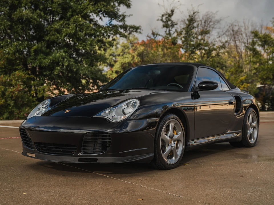 2005 Porsche 996 Turbo - Image 14 of 31
