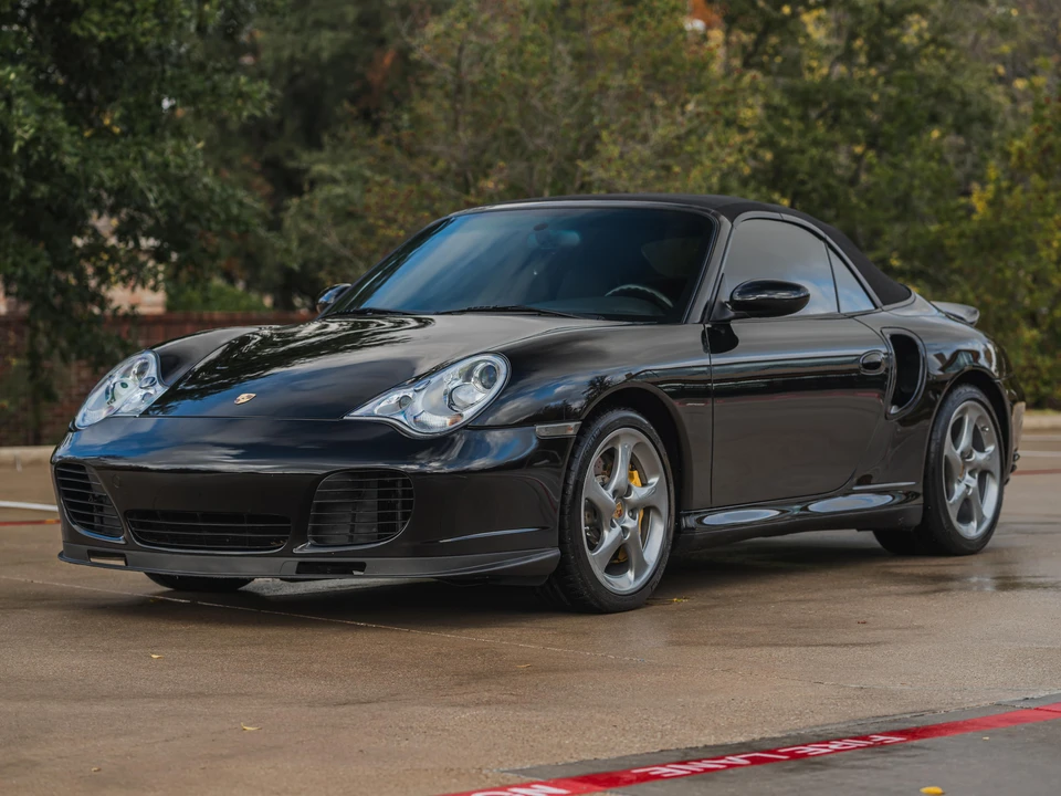 2005 Porsche 996 Turbo - Image 15 of 31