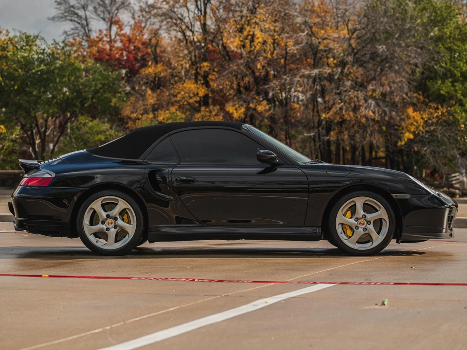 2005 Porsche 996 Turbo - Image 23 of 31