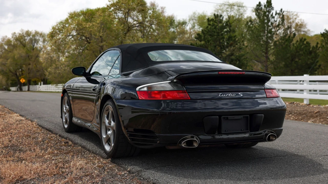 2005 Porsche 997 Turbo S - Image 26 of 31
