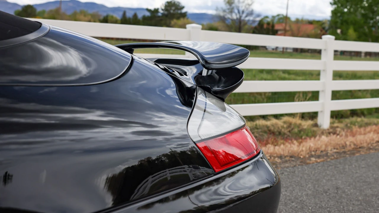 2005 Porsche 997 Turbo S - Image 15 of 31