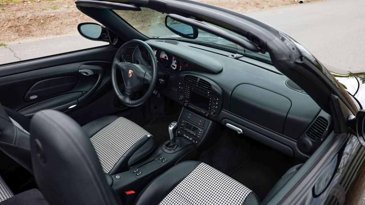 2005 Porsche 997 Turbo S - Image 7 of 31
