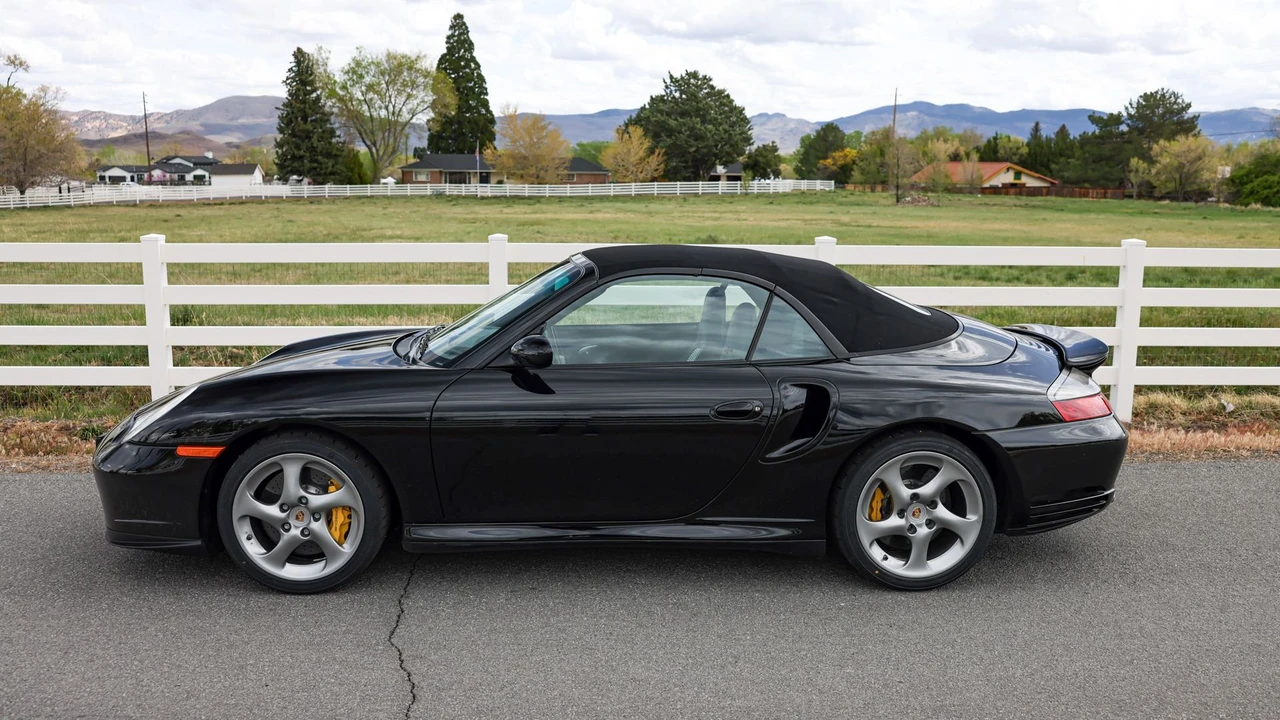 2005 Porsche 997 Turbo S - Image 12 of 31