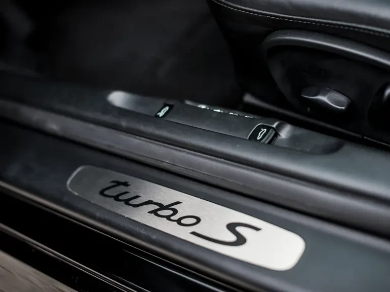 2005 Porsche 996 Turbo - Image 18 of 30