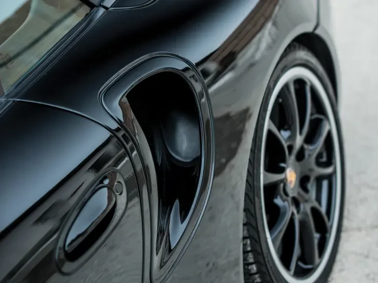 2005 Porsche 996 Turbo - Image 24 of 30