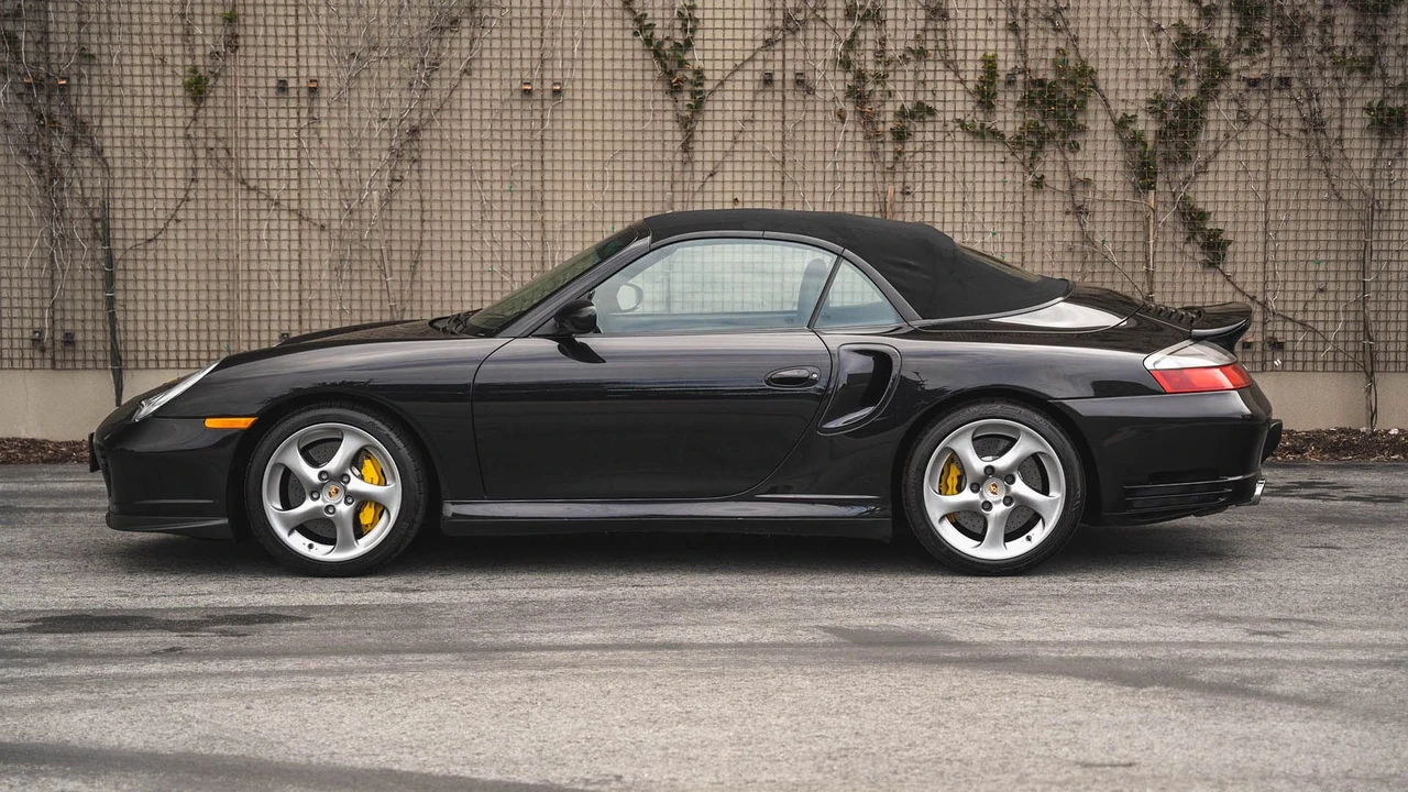 2005 Porsche 997 Turbo S - Image 2 of 31