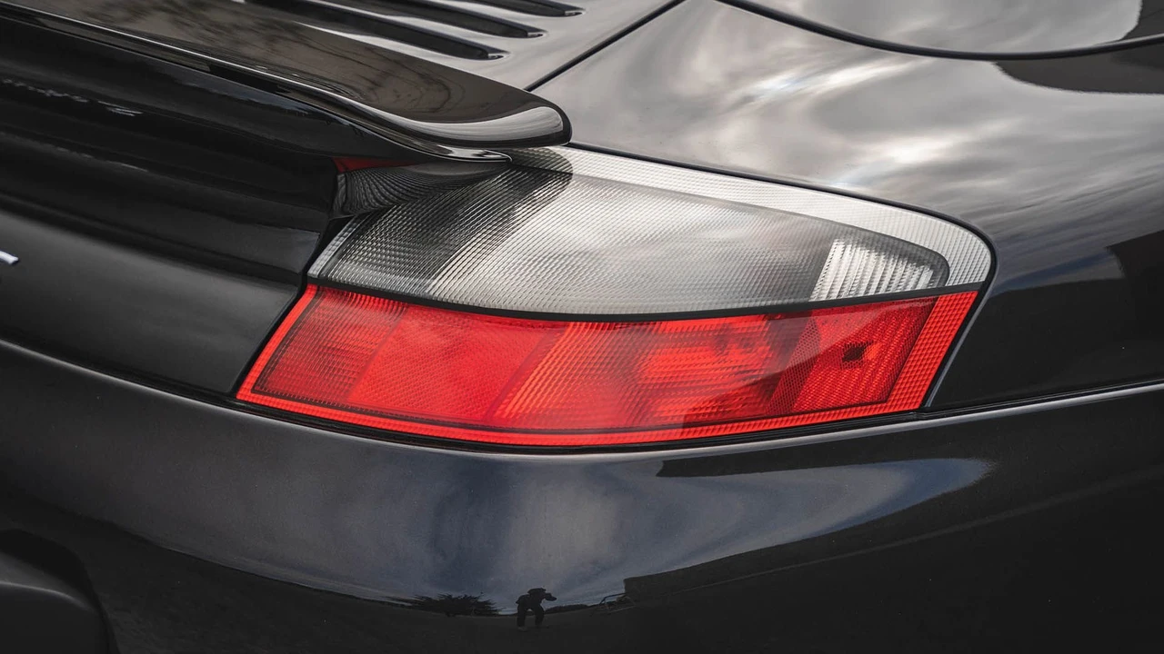 2005 Porsche 997 Turbo S - Image 24 of 31