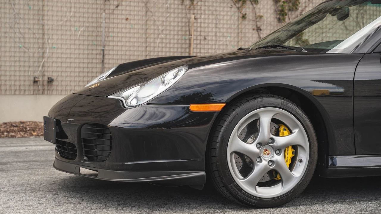 2005 Porsche 997 Turbo S - Image 17 of 31