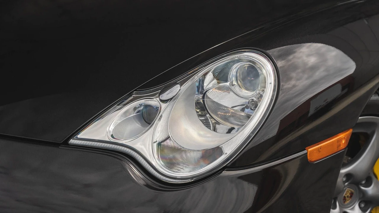 2005 Porsche 997 Turbo S - Image 22 of 31