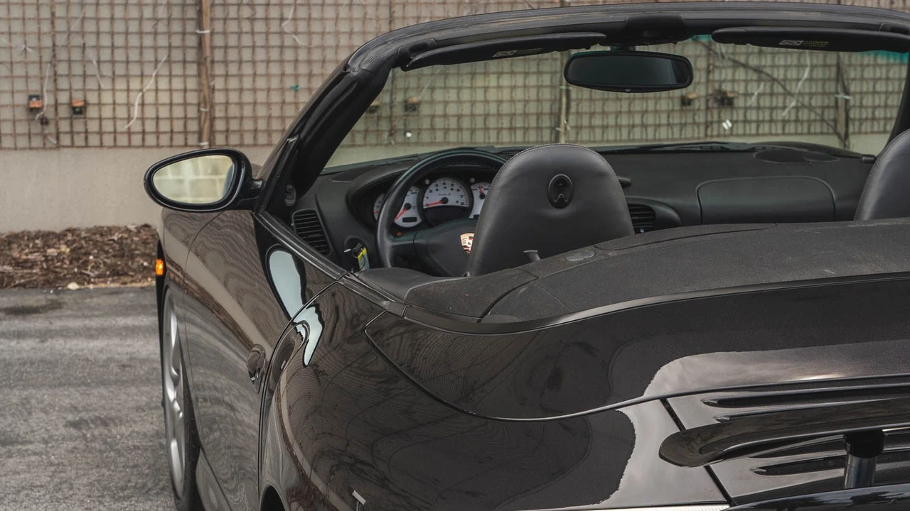 2005 Porsche 997 Turbo S - Image 27 of 31