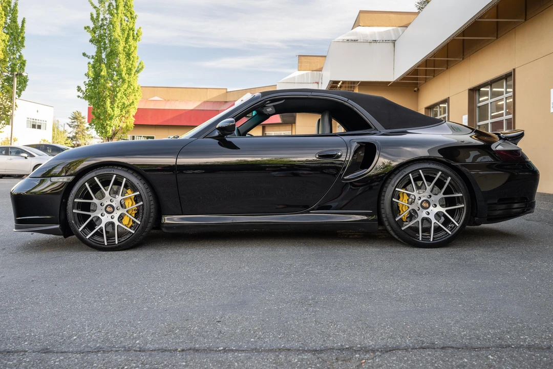 2005 Porsche 996 Turbo - Image 9 of 31
