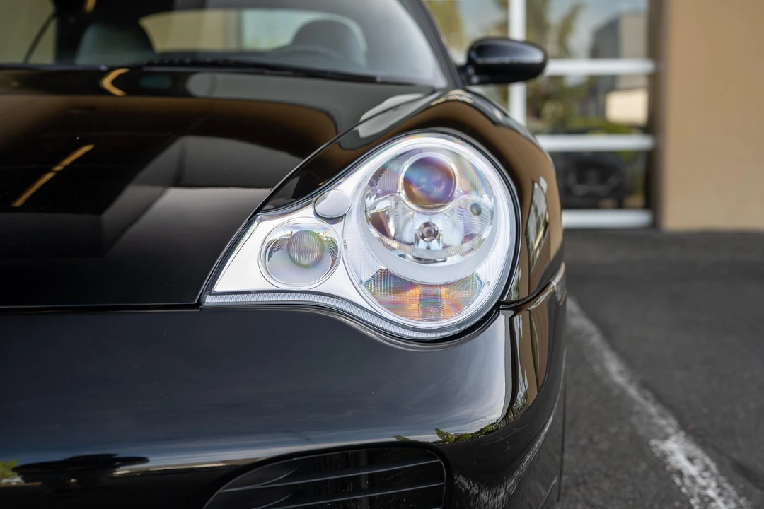 2005 Porsche 996 Turbo - Image 17 of 31