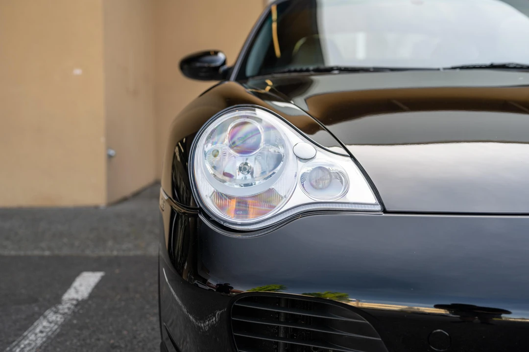 2005 Porsche 996 Turbo - Image 11 of 31