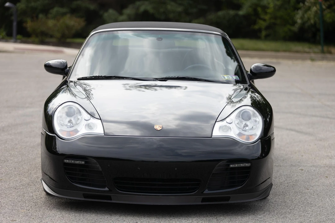 2005 Porsche 996 Turbo - Image 17 of 31