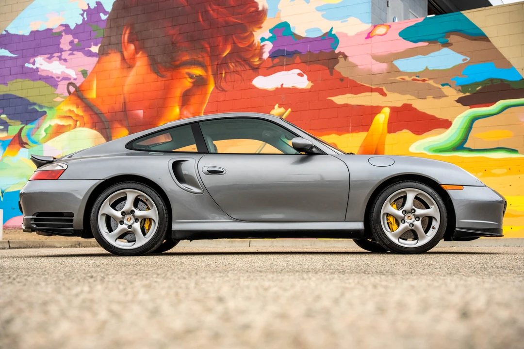 2005 Porsche 996 Turbo - Image 22 of 31