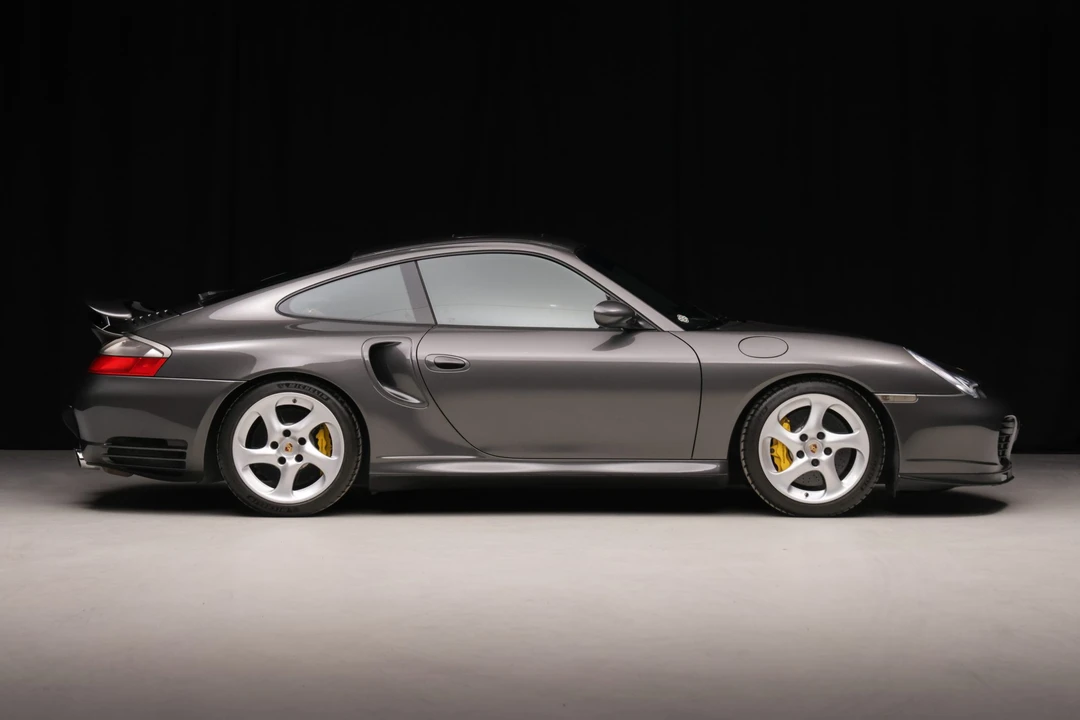 2005 Porsche 996 Turbo - Image 10 of 31