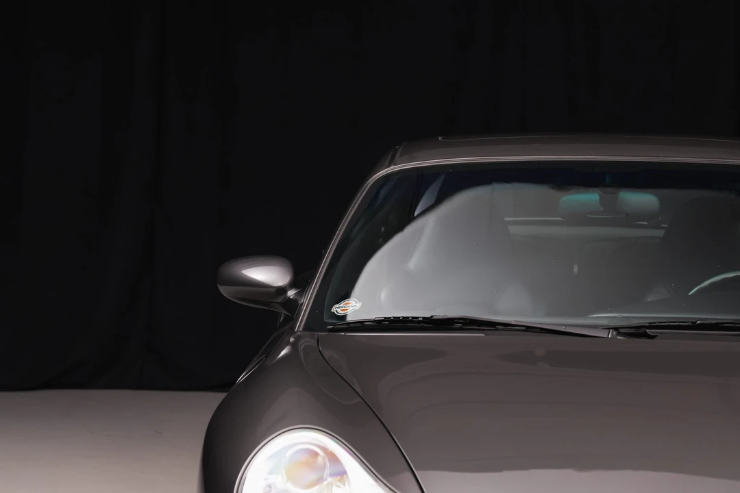 2005 Porsche 996 Turbo - Image 17 of 31