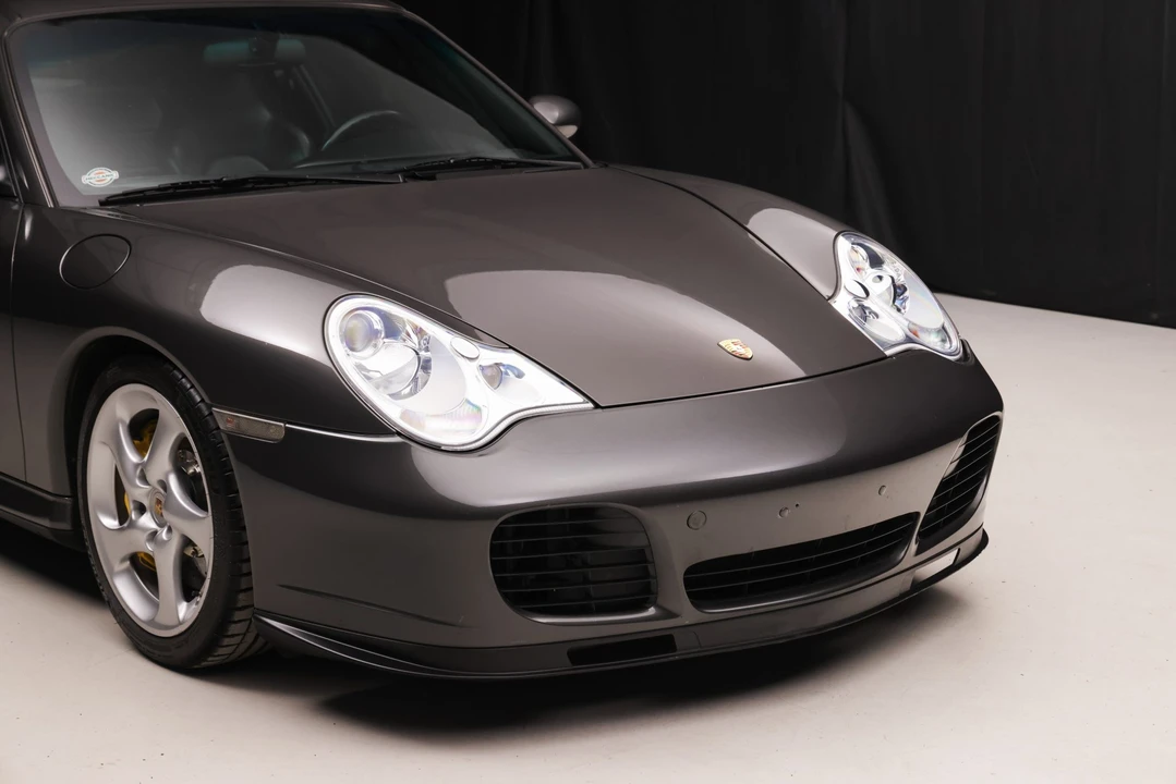2005 Porsche 996 Turbo - Image 24 of 31