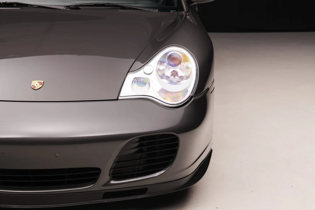 2005 Porsche 996 Turbo - Image 26 of 31