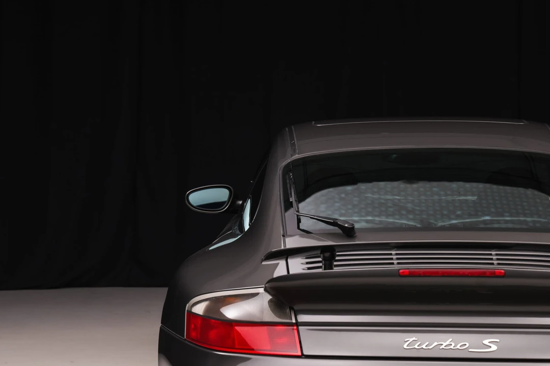 2005 Porsche 996 Turbo - Image 27 of 31
