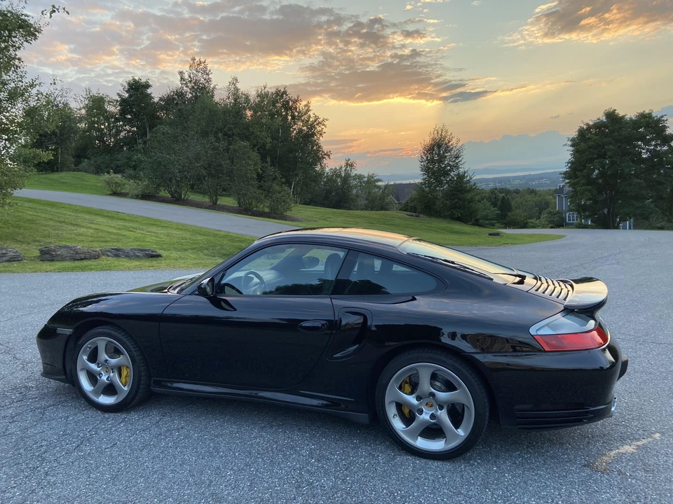 2005 Porsche 996 Turbo - Image 13 of 31