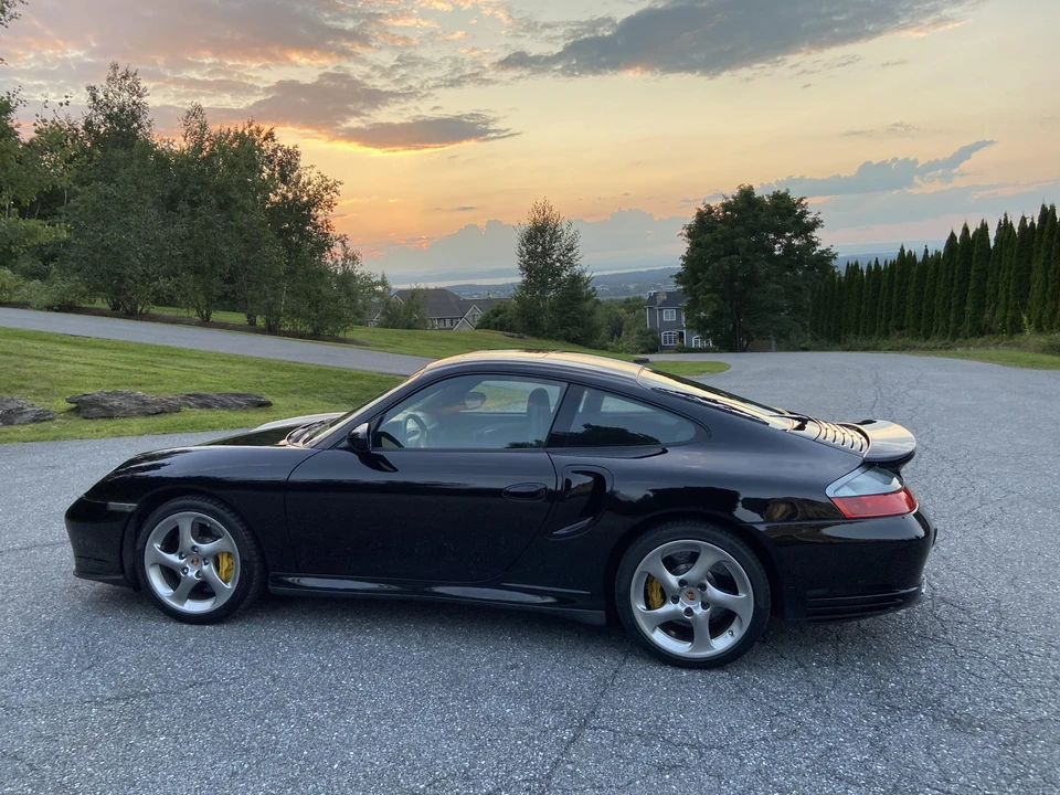 2005 Porsche 996 Turbo - Image 15 of 31
