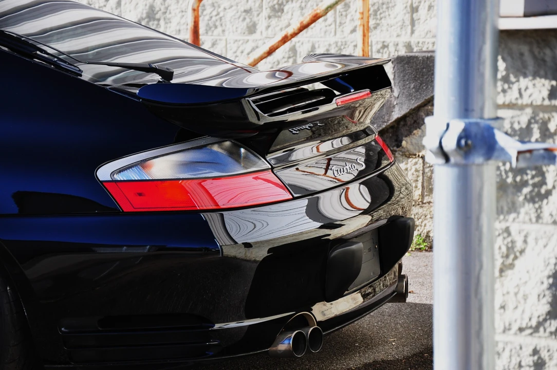 2005 Porsche 996 Turbo - Image 21 of 31
