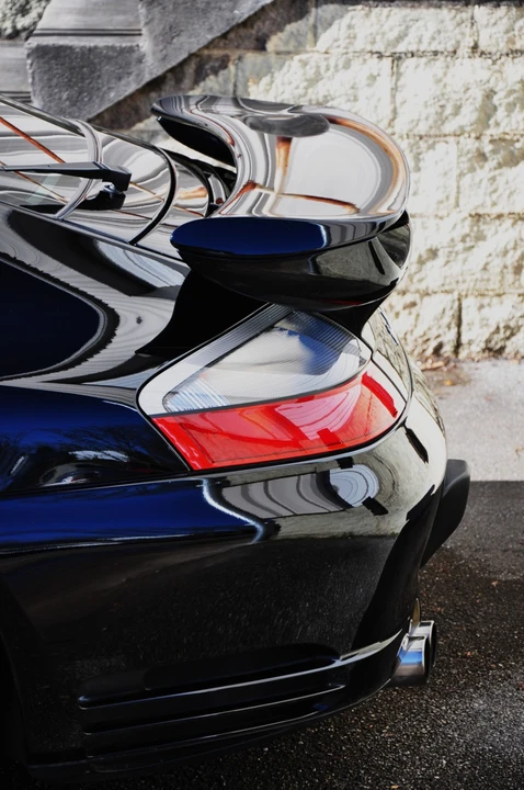 2005 Porsche 996 Turbo - Image 23 of 31