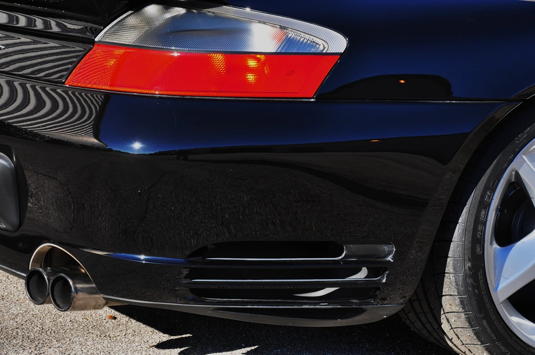 2005 Porsche 996 Turbo - Image 28 of 31
