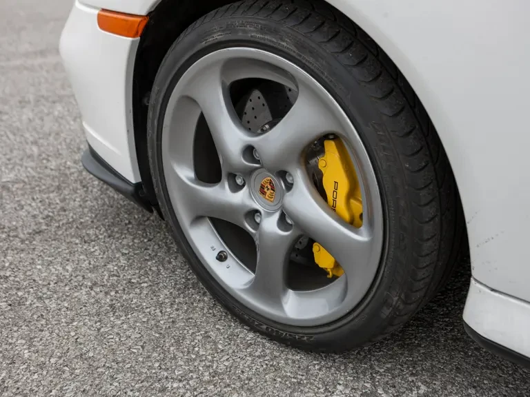 2005 Porsche 996 Turbo - Image 8 of 31