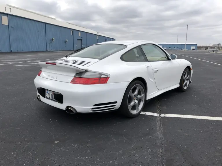 2005 Porsche 996 Turbo - Image 27 of 31