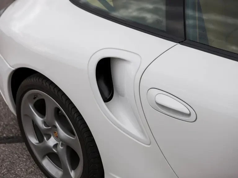2005 Porsche 996 Turbo - Image 18 of 31