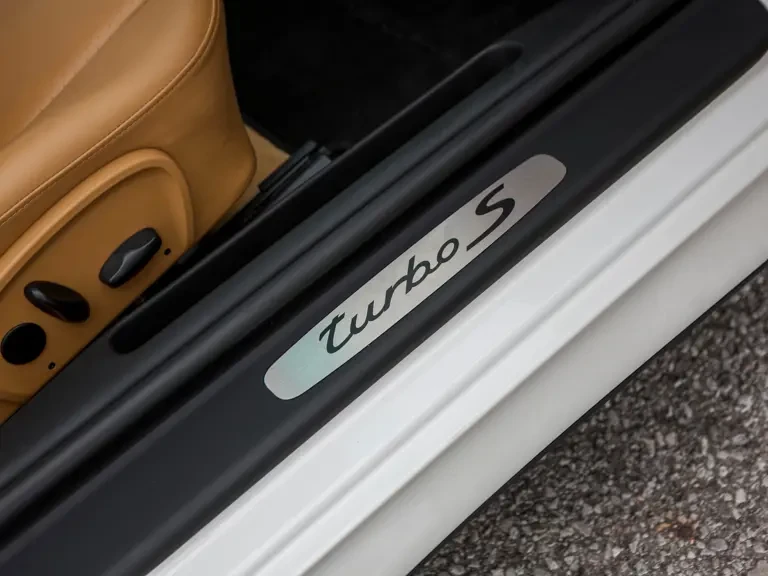 2005 Porsche 996 Turbo - Image 22 of 31