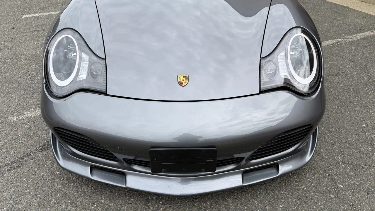 2005 Porsche 996 Turbo - Image 19 of 31