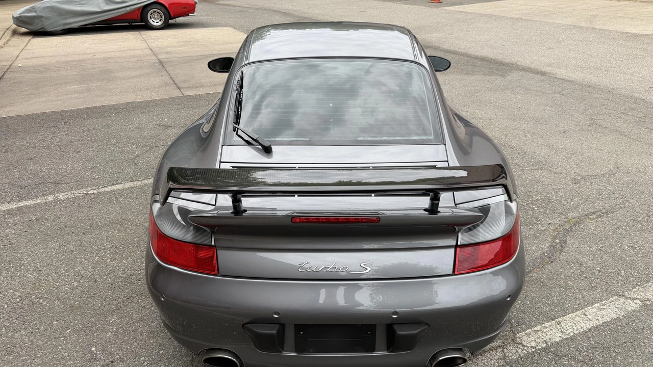 2005 Porsche 996 Turbo - Image 11 of 31