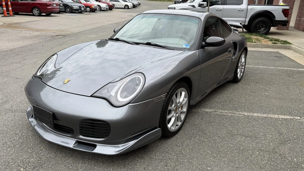 2005 Porsche 996 Turbo - Image 3 of 31