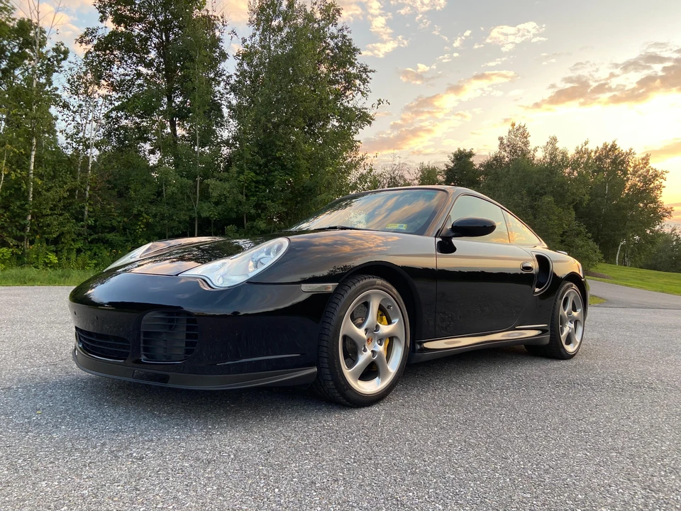 2005 Porsche 996 Turbo - Image 12 of 31