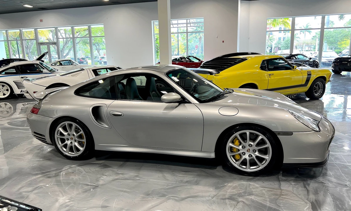 2005 Porsche 996 Turbo - Image 9 of 22
