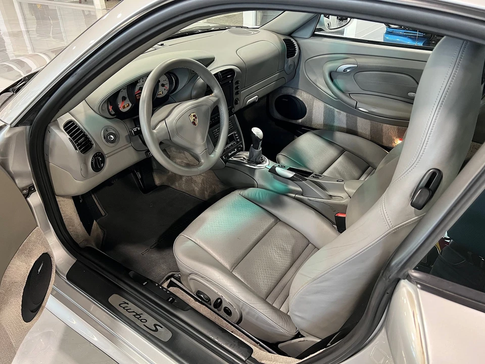 2005 Porsche 996 Turbo - Image 11 of 22