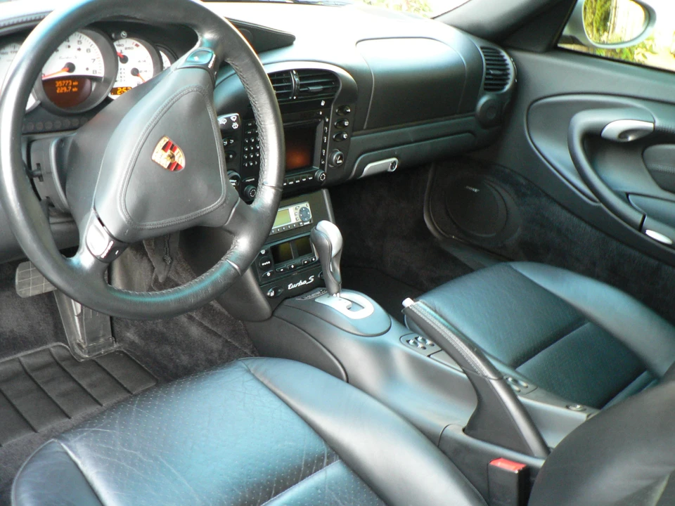 2005 Porsche 996 Turbo - Image 30 of 31